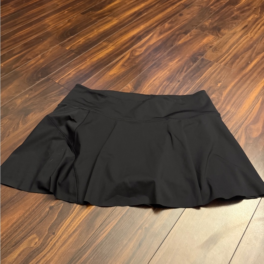 Athleta skort in black